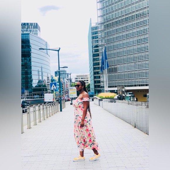 Like Me, Get notified for lives! - Picture 2 of 4